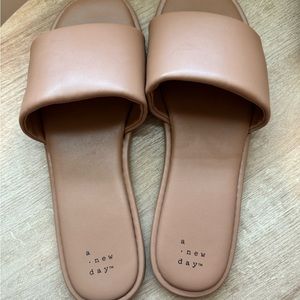 New Women's Sandals